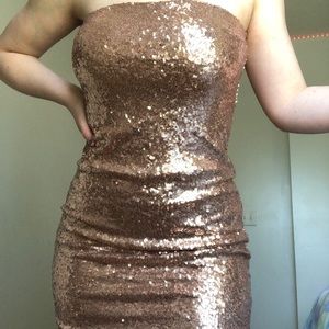 gold sequin formal/homecoming dress